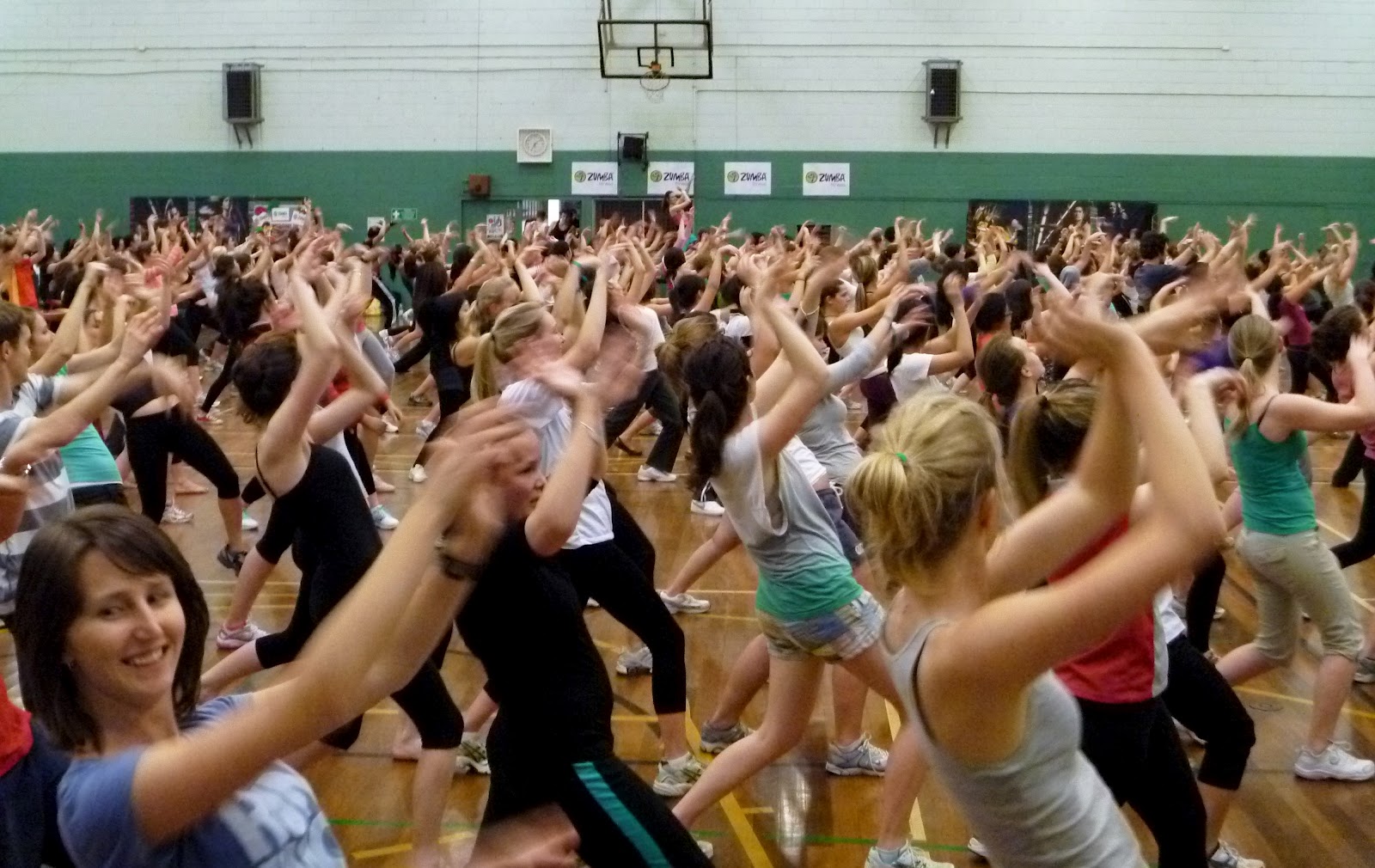 perdere peso con zumba a casa